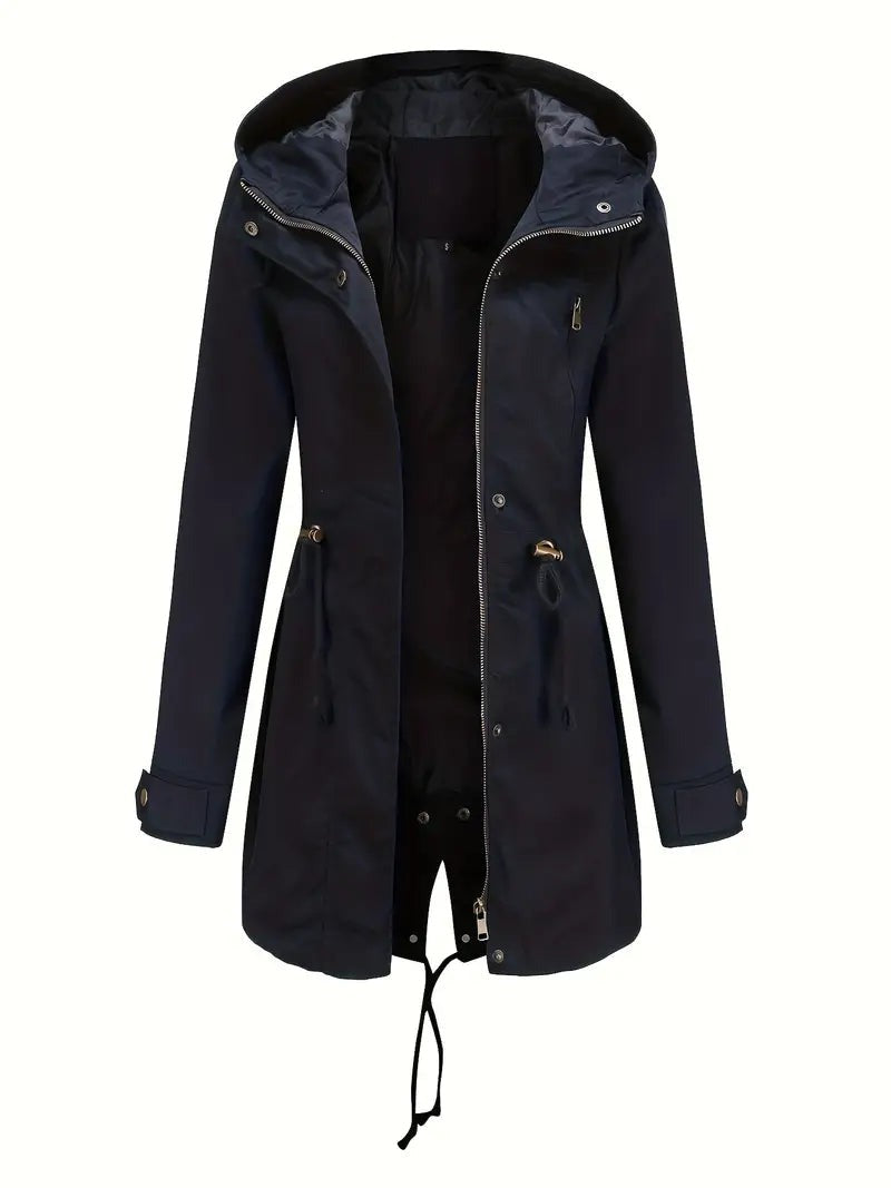 Zwarte waterdichte parka, open, met capuchon, trekkoord in de taille en in de zoom | Boutique Moda