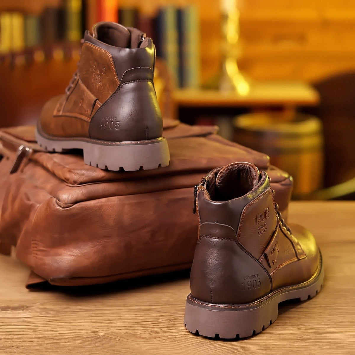 Boots Heren | Veters | Zijrits | Contrastdetails