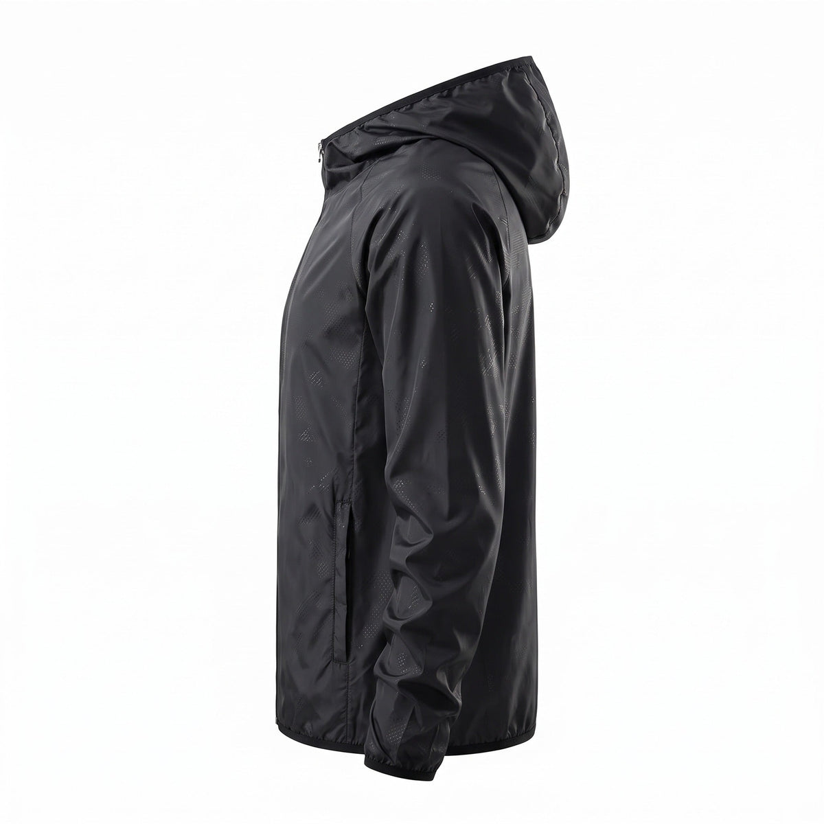 Zwarte lichtgewicht jas met capuchon, zijaanzicht op onzichtbare mannequin | Boutique Moda